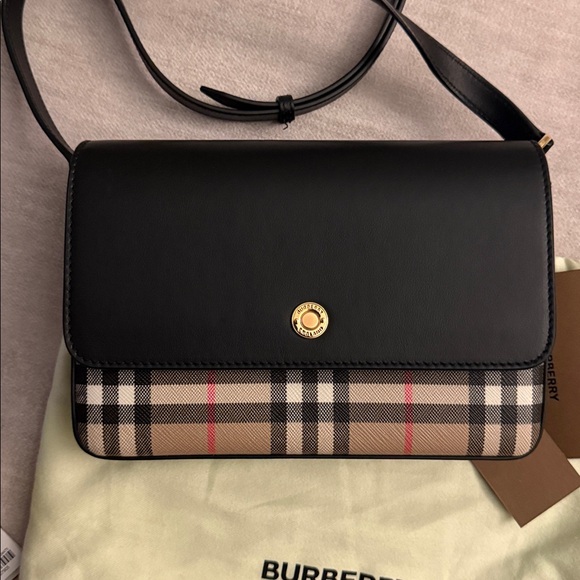 Burberry Crossbody Bag - Picture 8 of 8